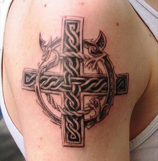 Языческий крест тату