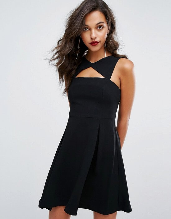 Платье черное маленькое