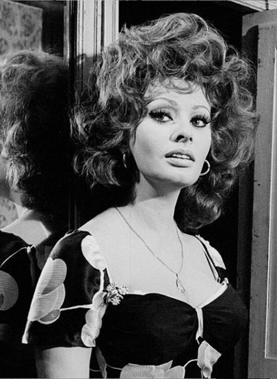 Причёски 70 х годов фото женские Причёски 70 х годов фото женские